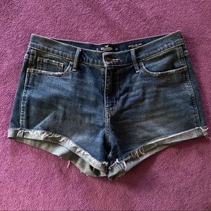 Mid-High rise denim shorts